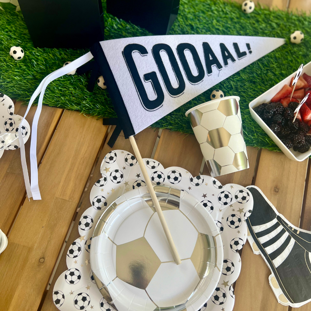 Get ready to celebrate with these soccer plates at your soccer birthday party! Each set of 8 square paper plates, measuring 10 x 10 inches, features a lively soccer ball design and chic scalloped edges.