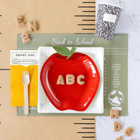 Serve up some school spirit with our apple-shaped plates at your back to school party!