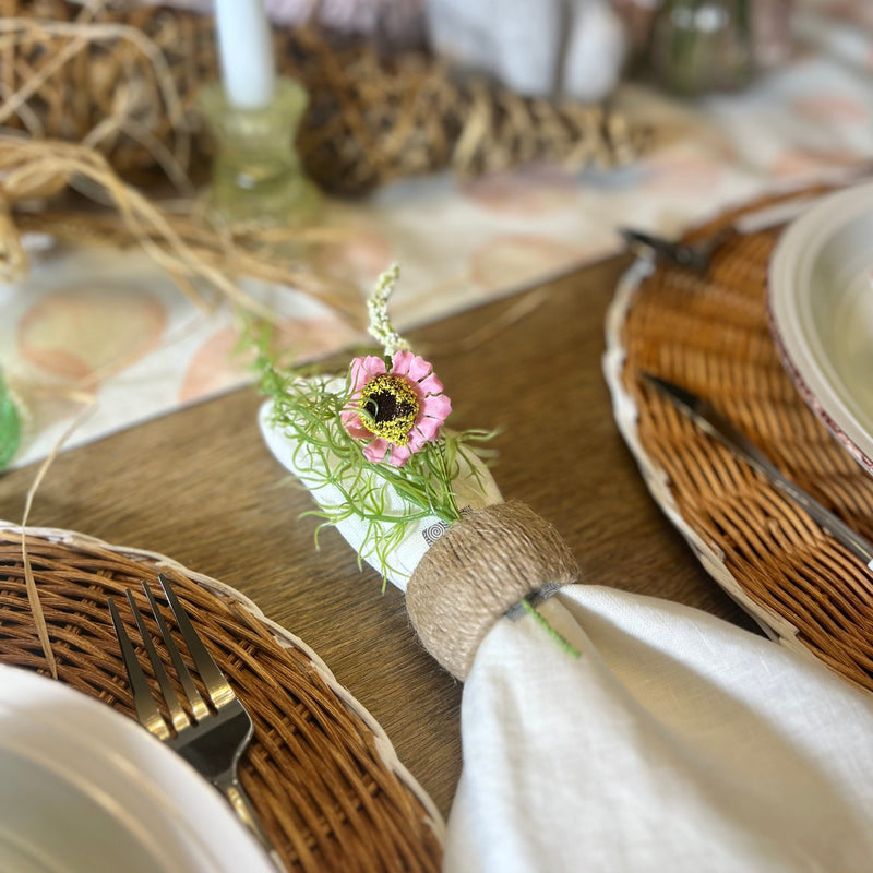 Spring floral table decor napkin picks - these adorable table decorations add a little something to your basic napkin ring!