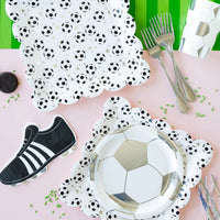 Get your game face on with these awesome soccer party decorations! These 8 inch round soccer ball paper plates, in a set of 8, are designed in chic silver and white.