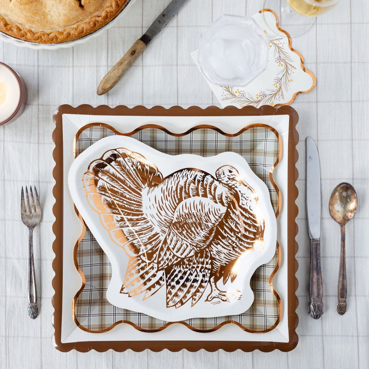 Pretty Fall Paper Plates on a Thanksgiving Table Setting