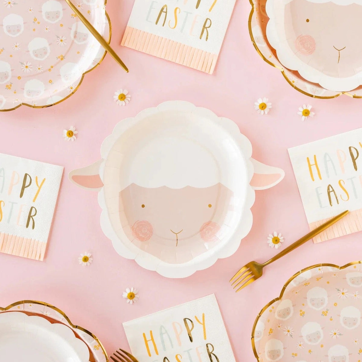 easter paper plates shaped like a lamb face -perfect also for a baby shower or 1st birthday plate.